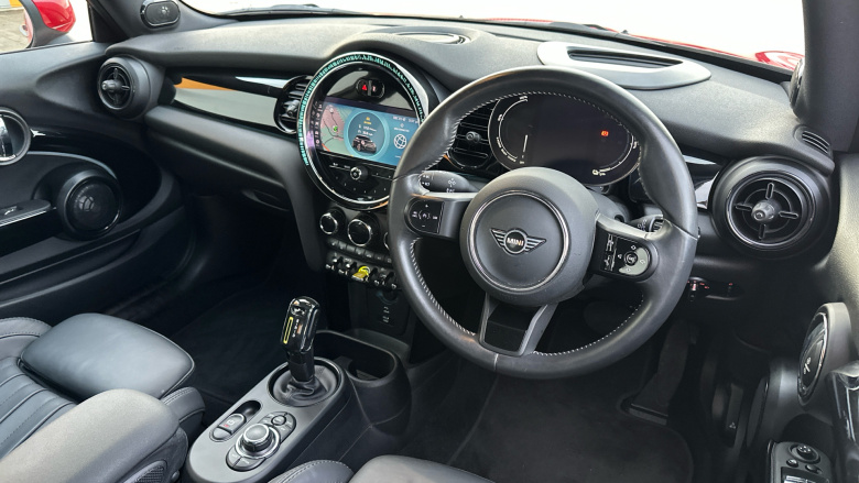 MINI Hatchback 135kW Cooper S Level 3 33kWh 3dr Auto Electric Hatchback